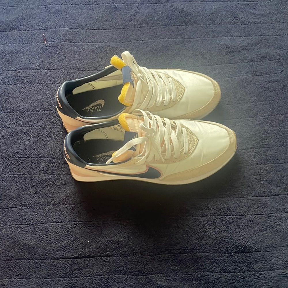 Nike waffle trainer 2